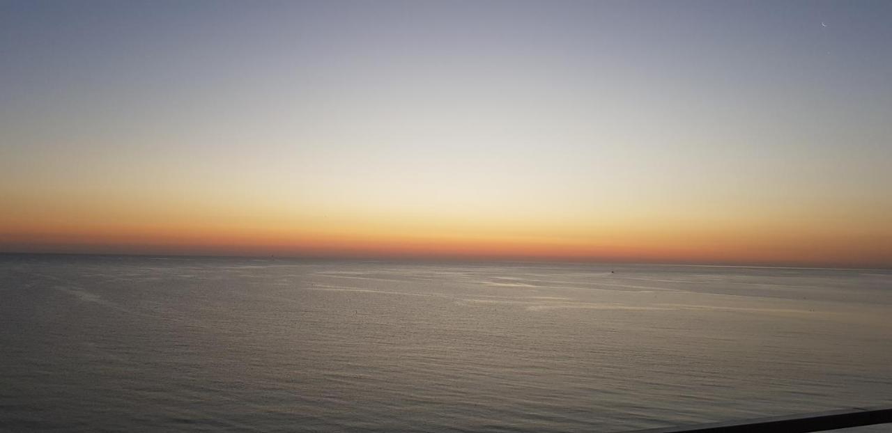 Sul Mare... Apartment มิซาโน อาดรีอาติโก ภายนอก รูปภาพ